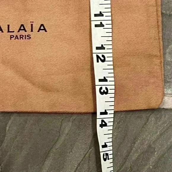 Authentic Alaia dust bag storage bag - Picture 3 of 4